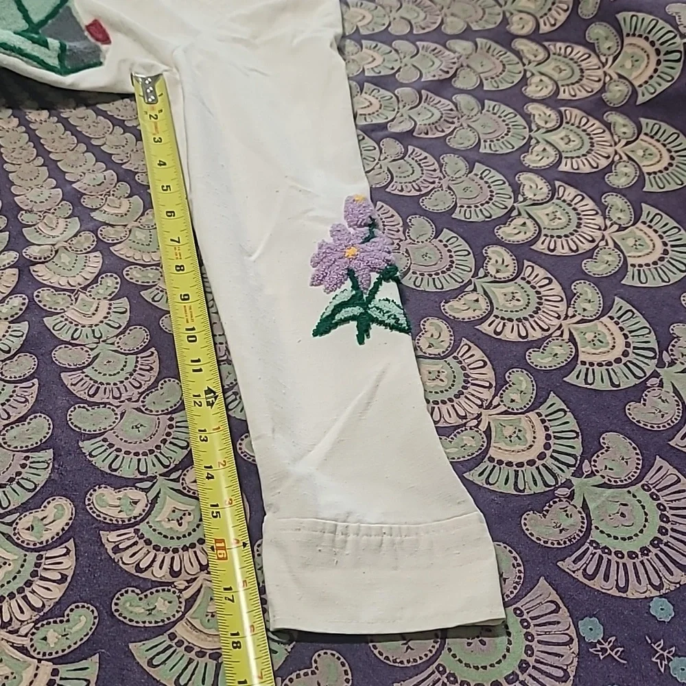 One-of-a-Kind Vintage Hand Embroidered Light Weight Linen Jacket - Picture 12 of 12